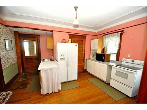 207 E Monument, Pleasant Hill, OH 45359 photo 7