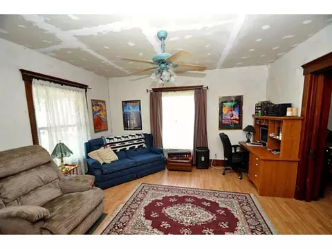 207 E Monument, Pleasant Hill, OH 45359 photo 4