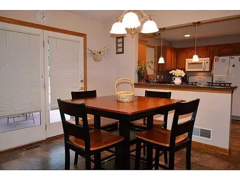 6253 Harvest St, Springfield, OH 45502 photo 6