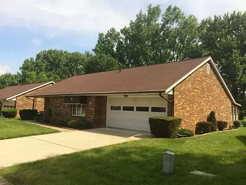 533 Archer Ln #..., Springfield, OH 45503 photo 1