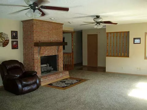 111 Mercer St, Celina, OH 45822 photo 5