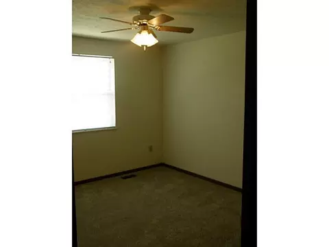 4428 E Ridgewood #.., Springfield, OH 45503 photo 6
