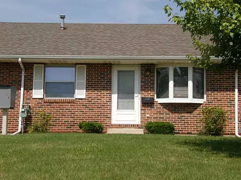 4428 E Ridgewood #.., Springfield, OH 45503 photo 1