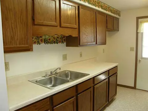 4428 E Ridgewood #.., Springfield, OH 45503 photo 17