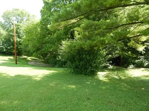 221 Hedge, Springfield, OH 45504 photo 24