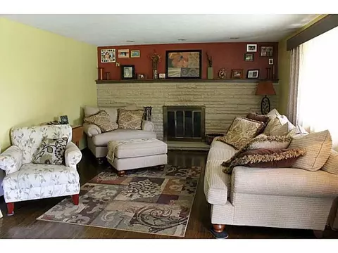 2484 Erter, Springfield, OH 45503 photo 3