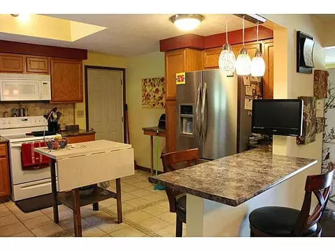 2484 Erter, Springfield, OH 45503 photo 6