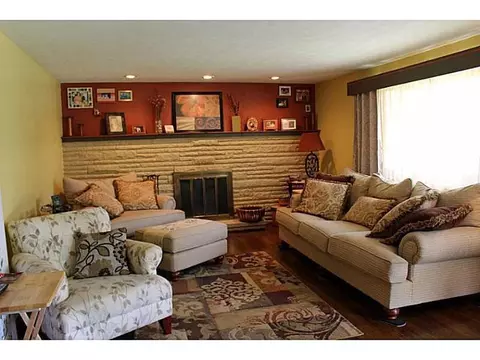 2484 Erter, Springfield, OH 45503 photo 2