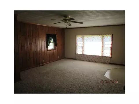 608 S Davis, Forest, OH 45843 photo 6