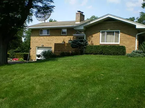 5176 S Tecumseh Rd, Springfield, OH 45502 photo 1