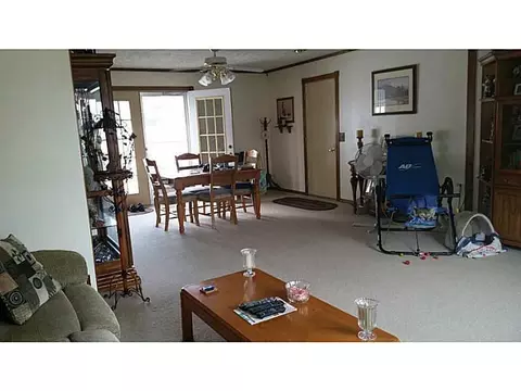 4066 Miller Rd, Springfield, OH 45502 photo 3