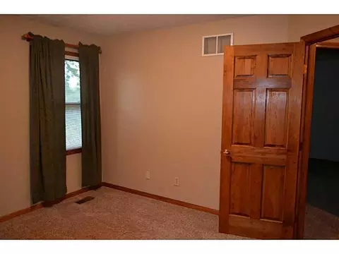 670 Maumee, Springfield, OH 45502 photo 14