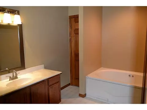 670 Maumee, Springfield, OH 45502 photo 9