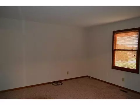 670 Maumee, Springfield, OH 45502 photo 18
