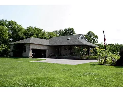 3040 N Hampton, Springfield, OH 45502 photo 1
