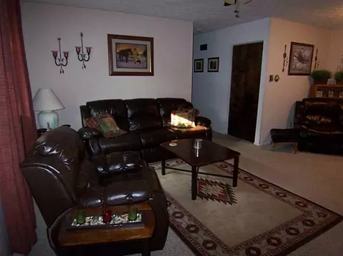 5510 S Pitchin, Springfield, OH 45502 photo 3