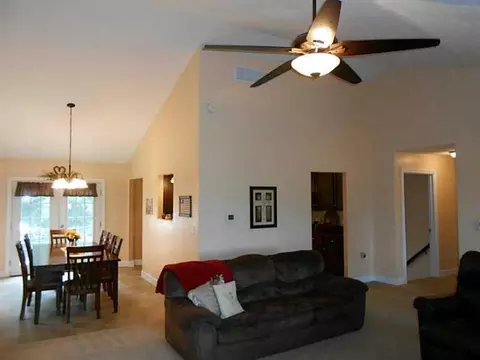 2300 E Possum, Springfield, OH 45502 photo 7