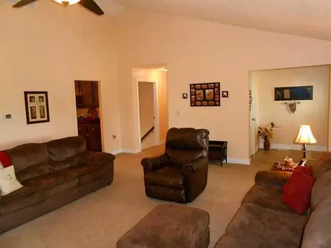 2300 E Possum, Springfield, OH 45502 photo 8