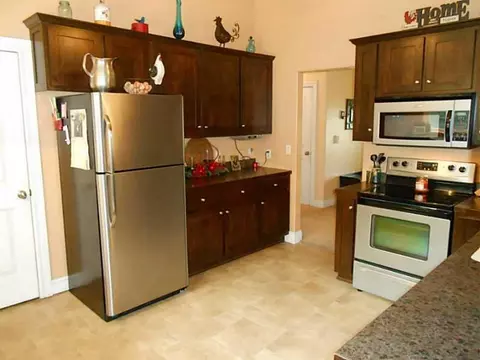 2300 E Possum, Springfield, OH 45502 photo 5