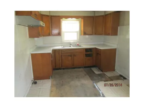 501 S Walnut St, Fletcher, OH 45326 photo 6
