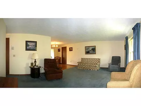 2927 Derr Rd, Springfield, OH 45503 photo 6