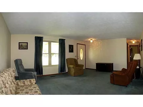 2927 Derr Rd, Springfield, OH 45503 photo 5