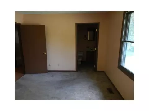 3227 Columbus Ave, Springfield, OH 45503 photo 8