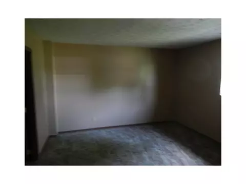 3227 Columbus Ave, Springfield, OH 45503 photo 9