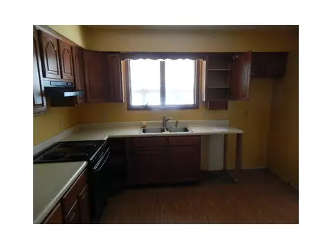 3227 Columbus Ave, Springfield, OH 45503 photo 5