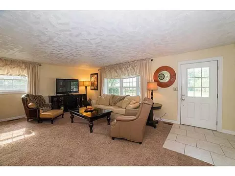 2440 Glenheath Dr, Dayton, OH 45440 photo 7