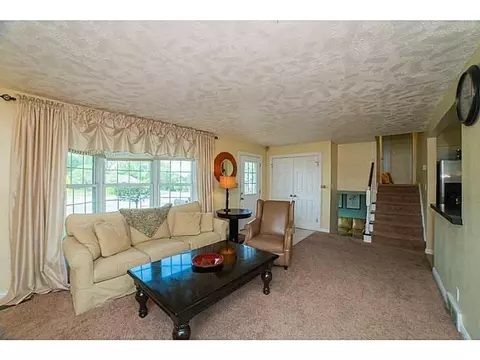 2440 Glenheath Dr, Dayton, OH 45440 photo 10