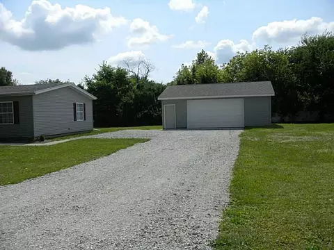 2377 Old Selma, Springfield, OH 45505 photo 3