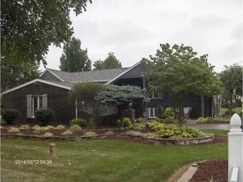 3672 Petre Rd, Springfield, OH 45502 photo 1