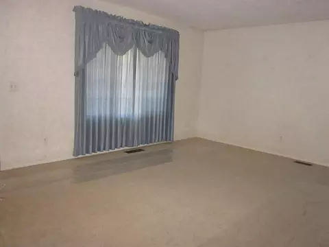 1041 Armsgate #., Springfield, OH 45503 photo 6