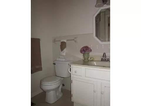 1041 Armsgate #., Springfield, OH 45503 photo 14