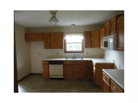 405 Valor, Covington, OH 45318 photo 3