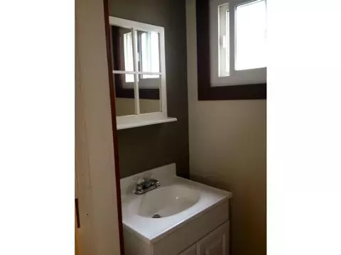 1315 Valley View Dr, Springfield, OH 45503 photo 3