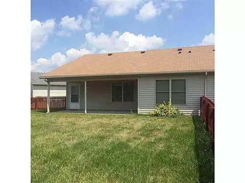 124 Warner Dr, Englewood, OH 45322 photo 5