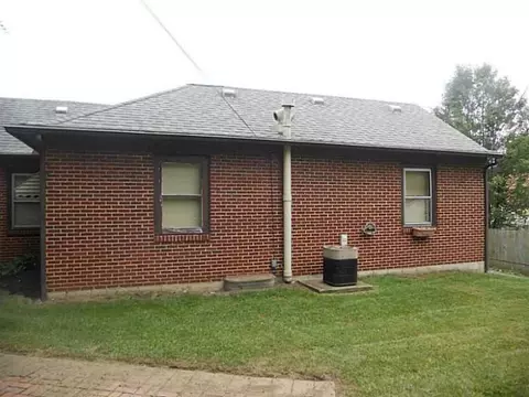 320 W Second St, Springfield, OH 45504 photo 3