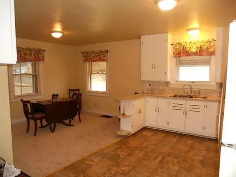 320 W Second St, Springfield, OH 45504 photo 8