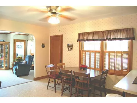 2457 Dayton, Springfield, OH 45506 photo 4