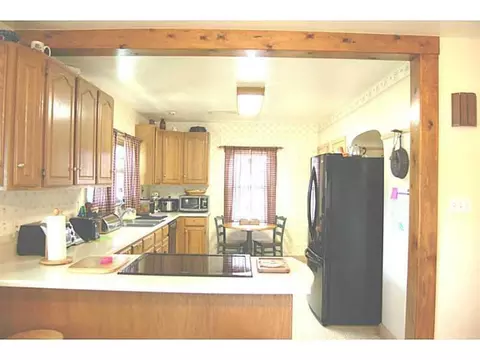 2457 Dayton, Springfield, OH 45506 photo 5