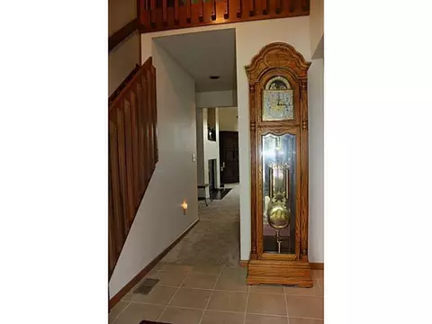 3370 Turtle Shell Dr, Dayton, OH 45414 photo 2