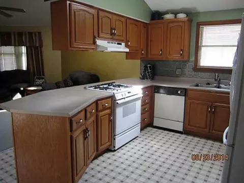 304 E State, Botkins, OH 45306 photo 4