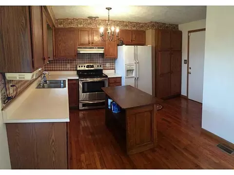 1714 Delmar Dr, Springfield, OH 45503 photo 7