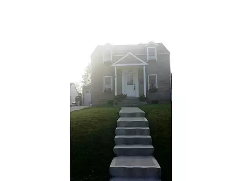 1736 Crestview, Springfield, OH 45502 photo 1