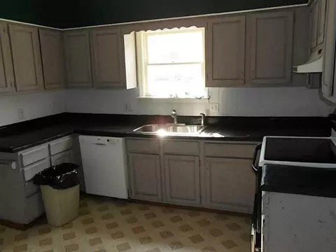 2918 Hilldale, Springfield, OH 45505 photo 7