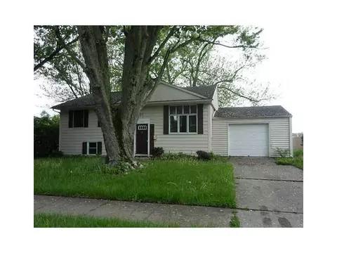 1953 Sturgeon, Springfield, OH 45506 photo 1