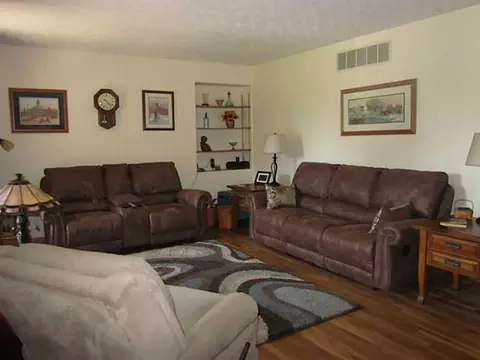 4905 Limrick Rd, Springfield, OH 45502 photo 11
