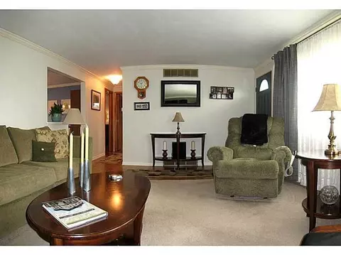 4633 Tulane Rd, Springfield, OH 45503 photo 8